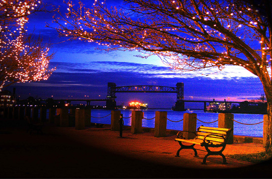 downtown Wilmington riverfront art